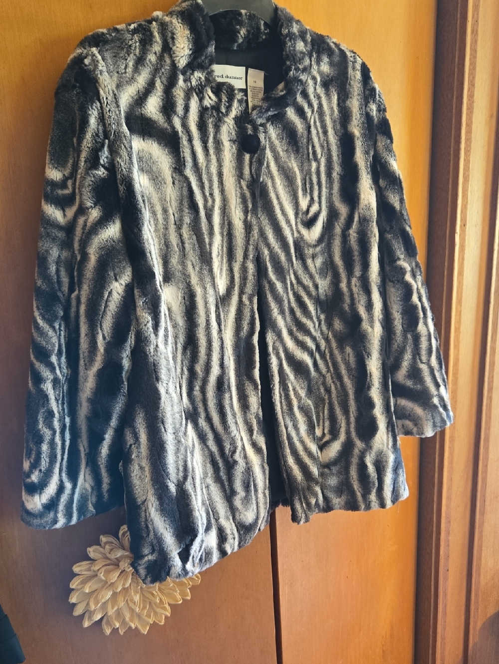Alfred Dunner Marbled Black and Gray Faux Fur Coat